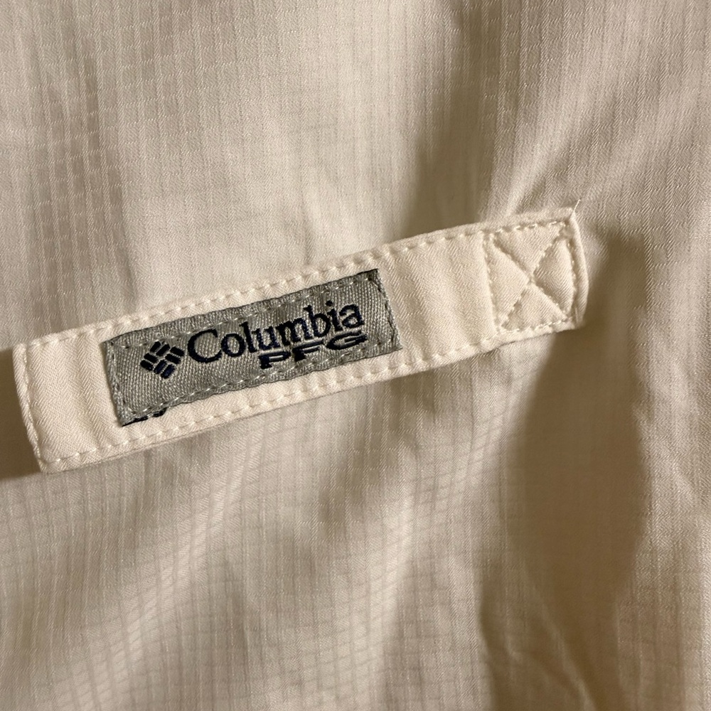 Columbia PFG Women's White Button-Down Long Sleeve Shirt Size Small - Picture 3 of 7